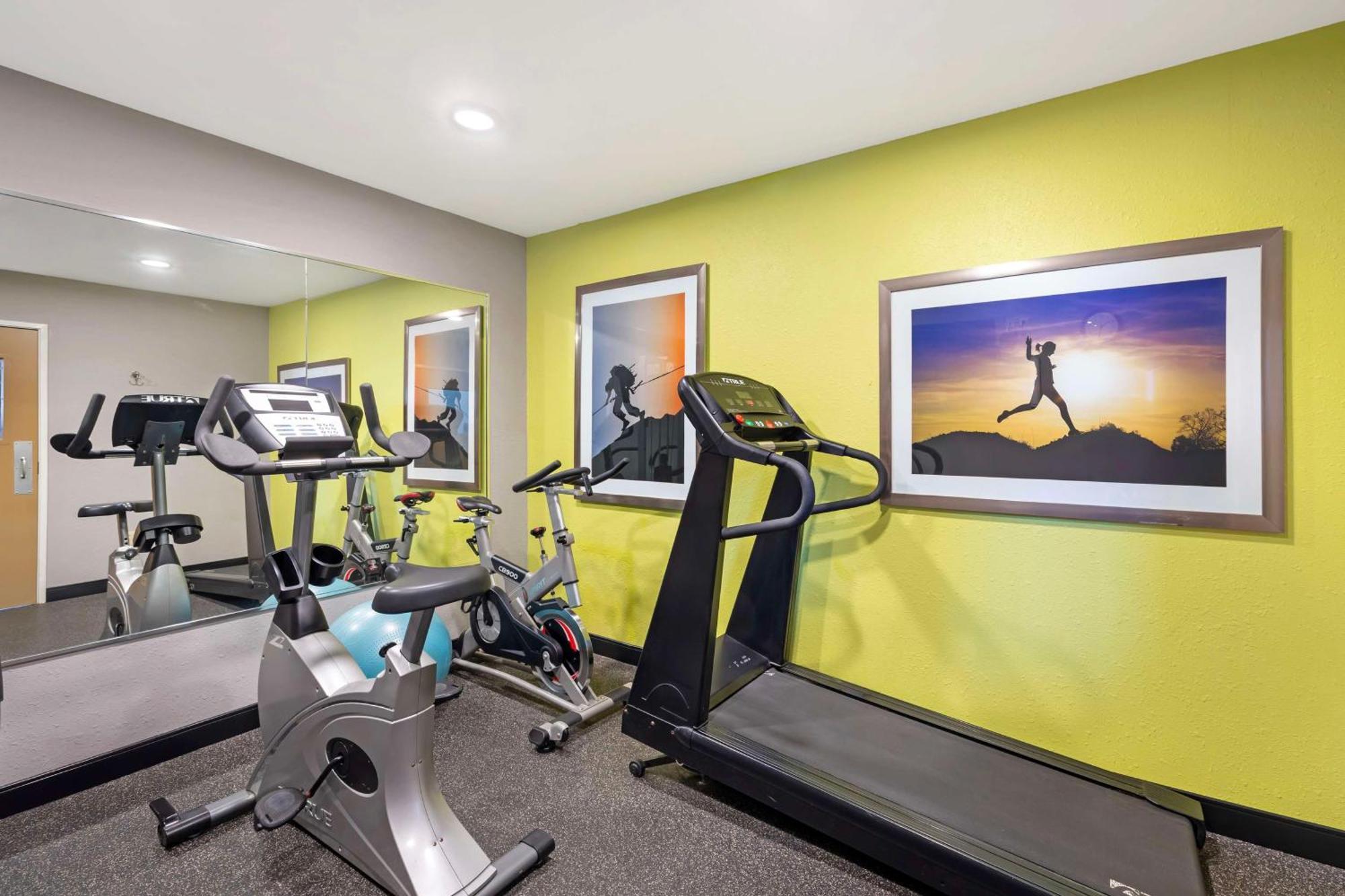 Best Western Central City Bagian luar foto
